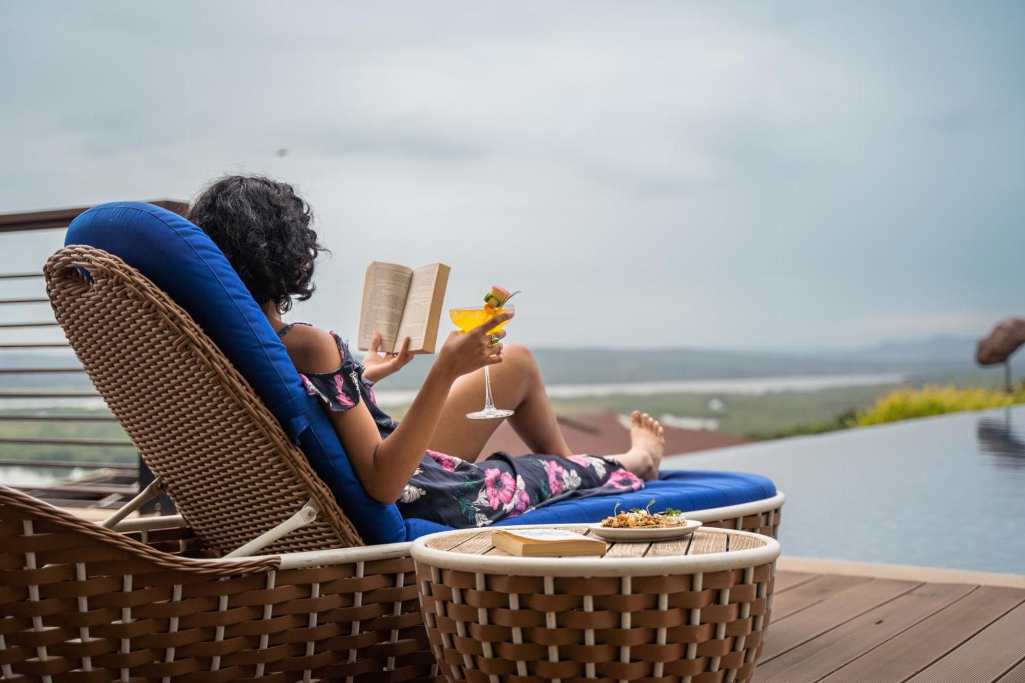 Doubletree By Hilton Goa - Panaji Hotel Eksteriør billede
