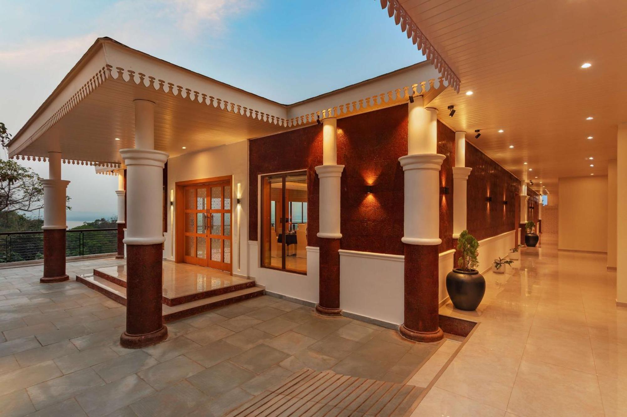 Doubletree By Hilton Goa - Panaji Hotel Eksteriør billede