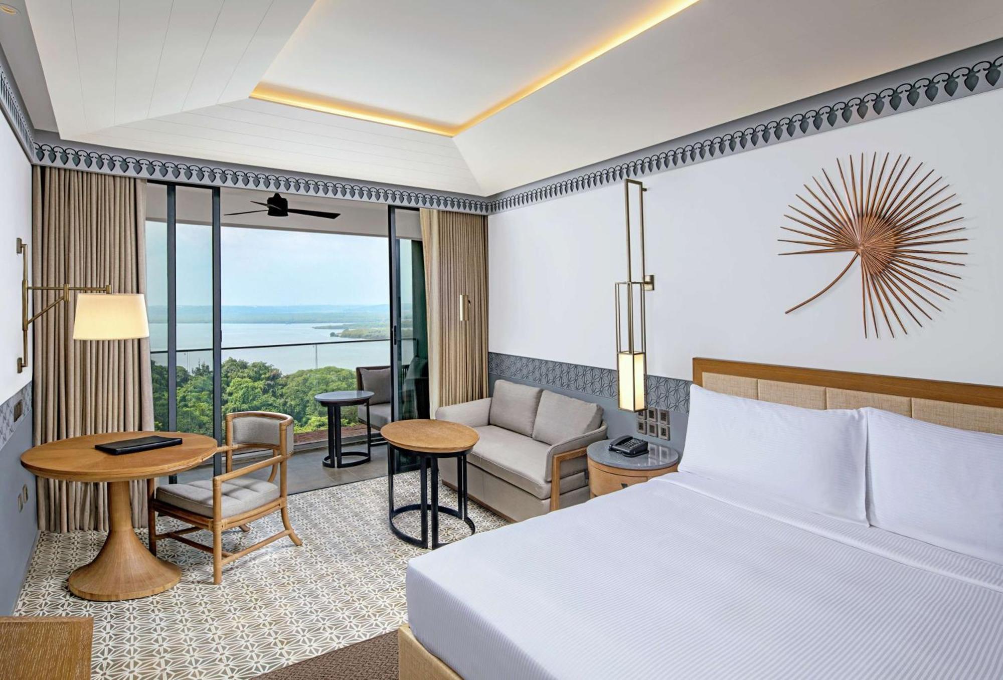 Doubletree By Hilton Goa - Panaji Hotel Eksteriør billede