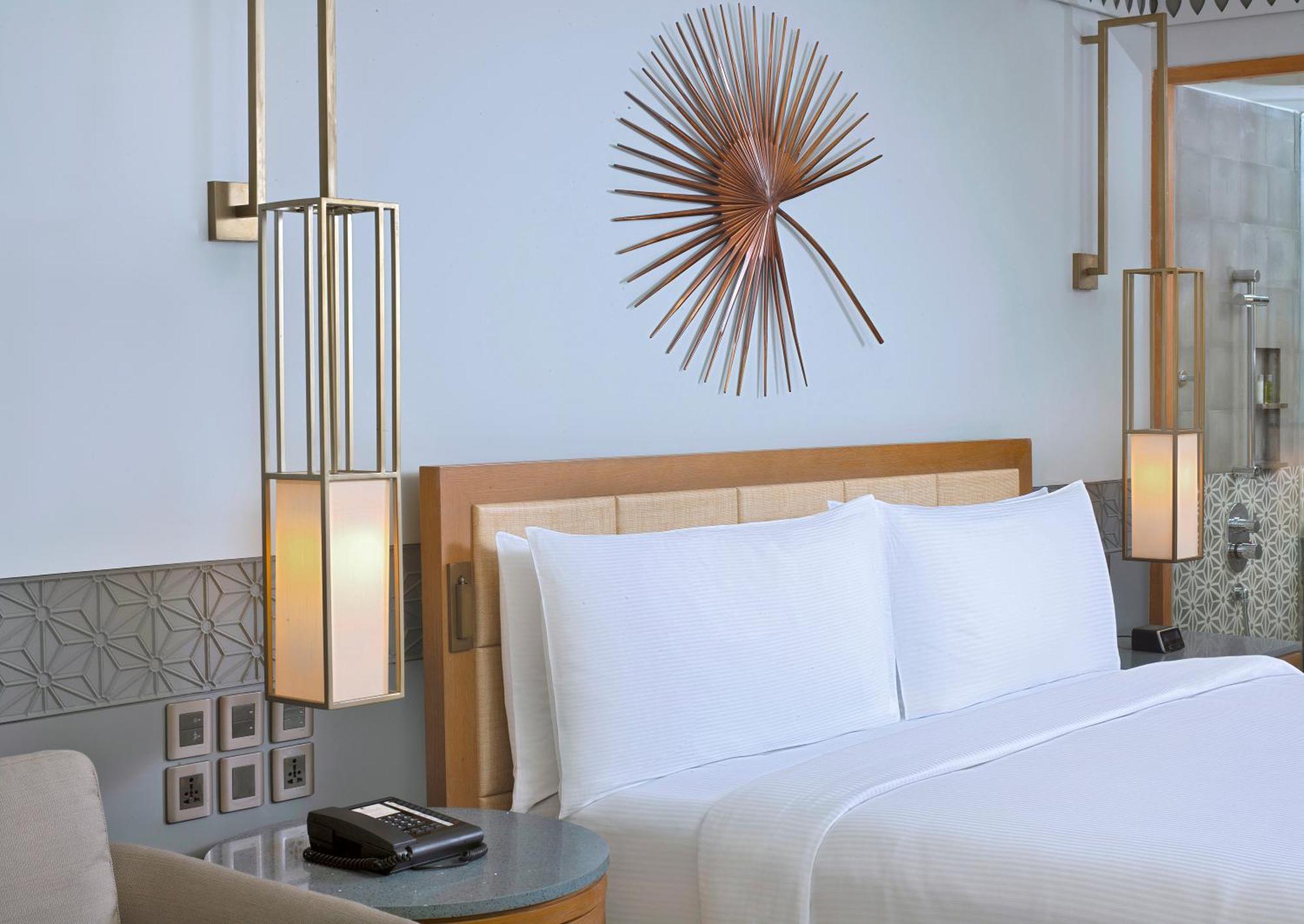 Doubletree By Hilton Goa - Panaji Hotel Eksteriør billede